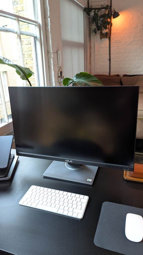 ASUS ProArt Display PA278QV Professional Monitor – Excellent Condition