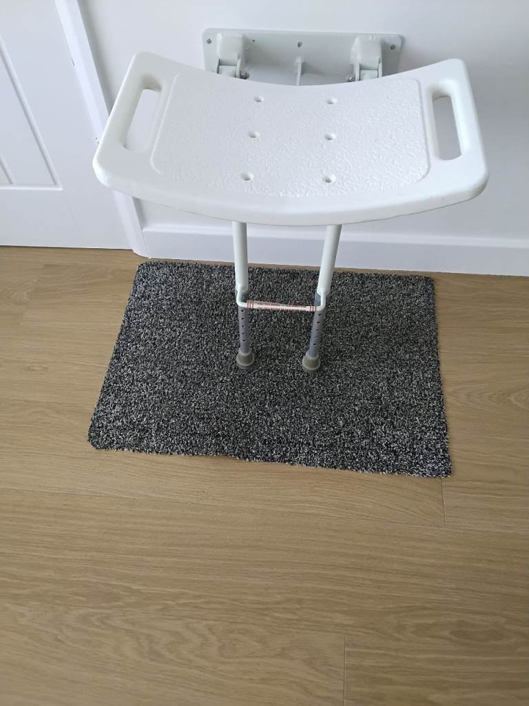 NEW FOLDABLE STOOL 