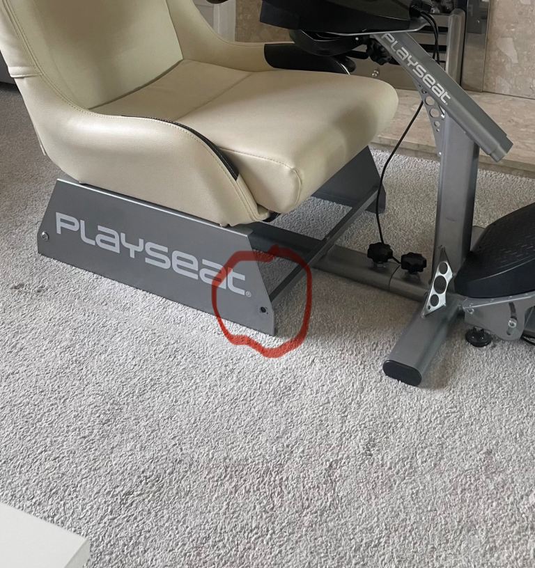  Playseat Evolution Gaming Chair with Thrustmaster TX leather edition FFB steering wheel & Pedals