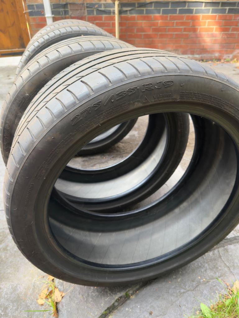 Michelin Tyres - 275/35/19 x2 - 245/40/19 x2