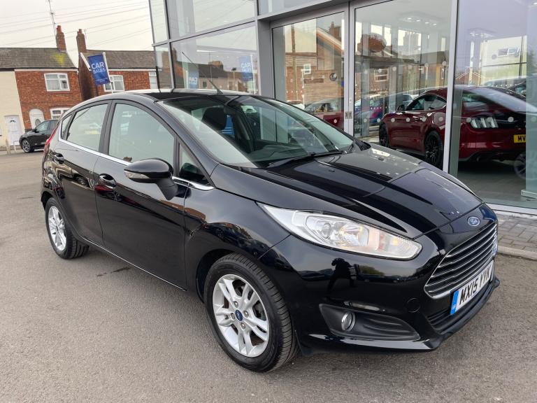 2015 Ford Fiesta 1.0 EcoBoost Zetec 5dr Hatchback PETROL Manual