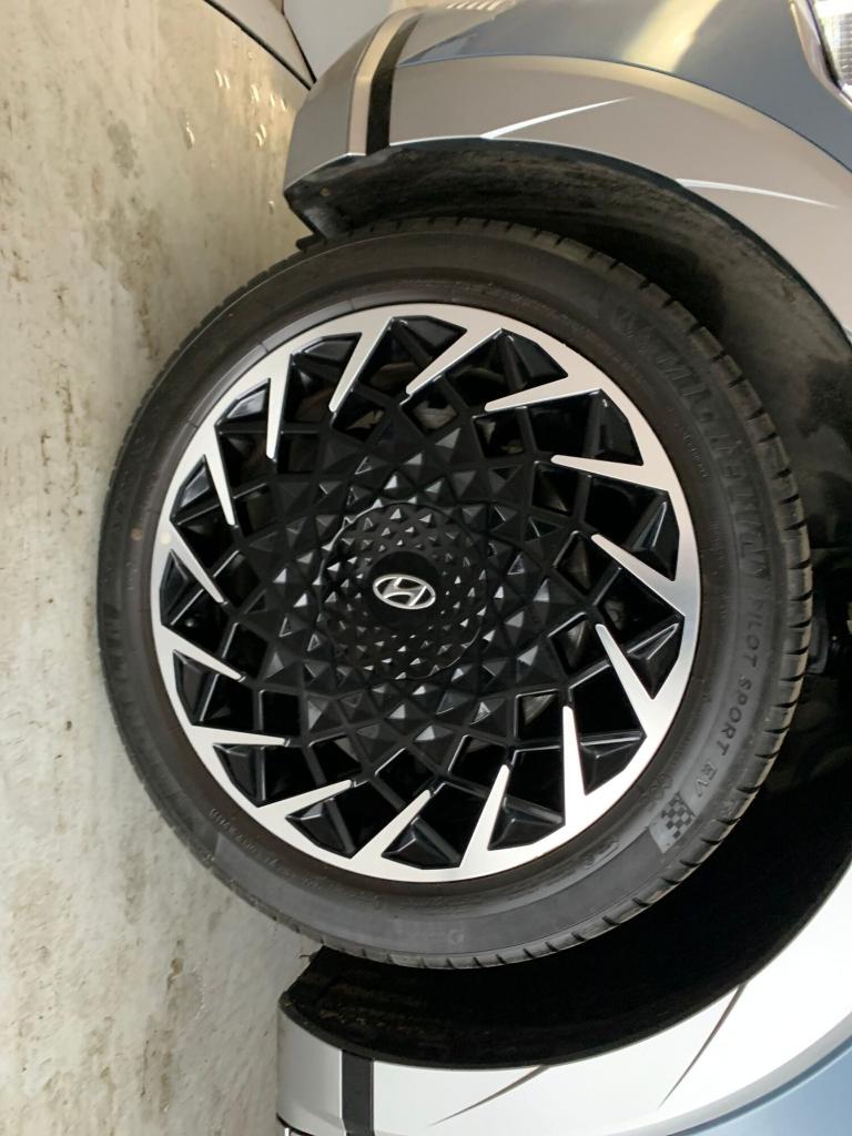 2024 Hyundai IONIQ 5 77kWh Ultimate Hatchback 5dr Electric Auto (228 ps) - SURROUND VIEW - KEYLE ...