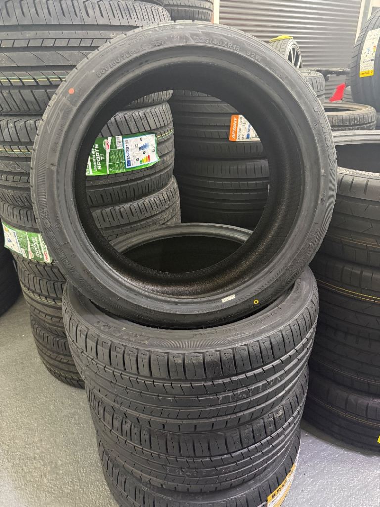 New 225/40 18 Tyres 