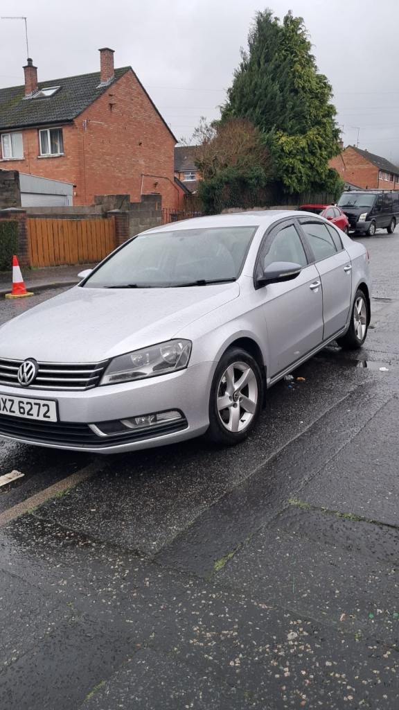 Volkswagen, PASSAT, Saloon, 2014, Manual, 1598 (cc), 4 doors