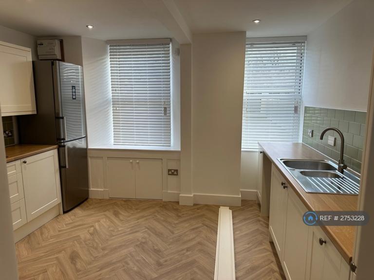 1 bedroom house in High Street, Kinross, KY13 (1 bed) (#2753228)