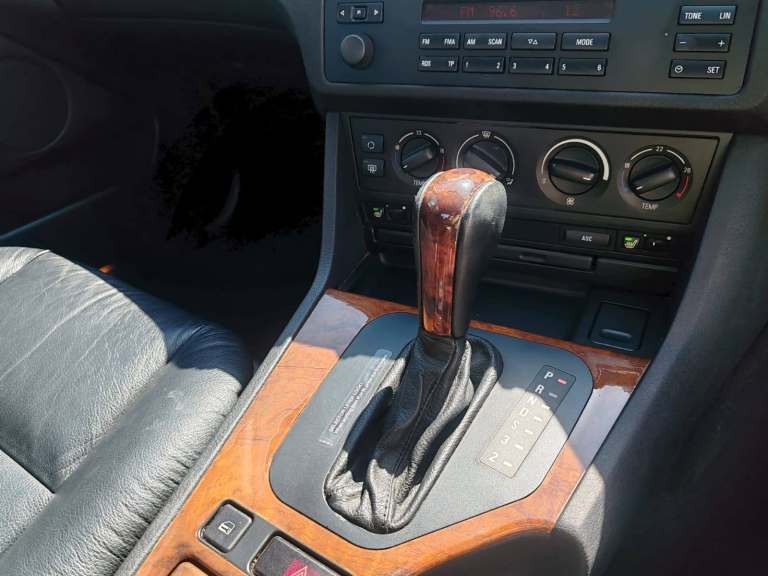 BMW, E39 525 TDS 2.5 DIESEL AUTO 1998 - FULL SERVICE HISTORY!