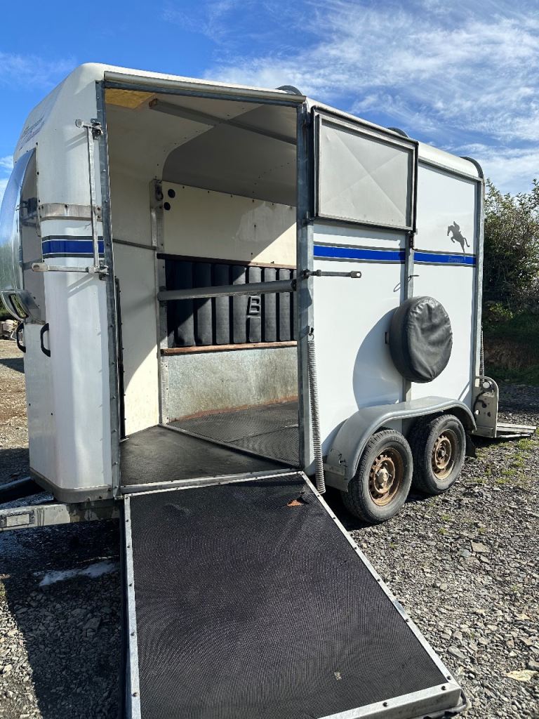 Bateson Deauville Horse Trailer 