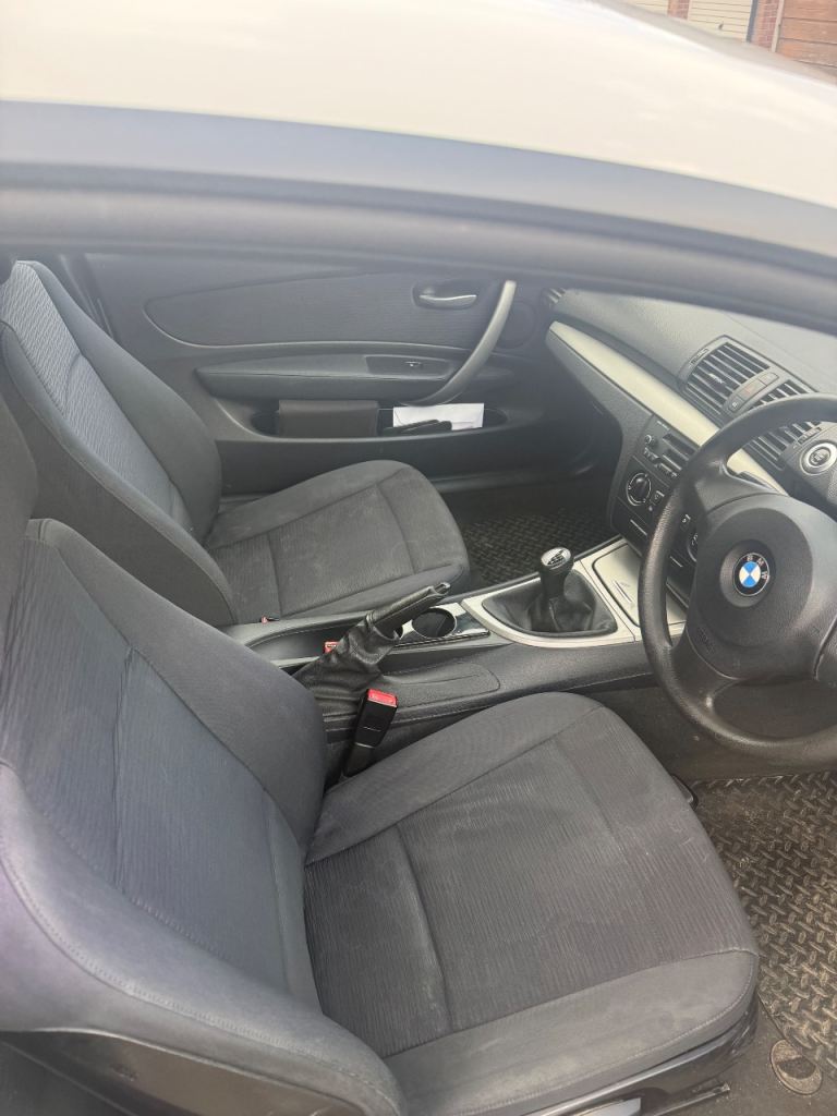 BMW, 1 SERIES, Hatchback, 2008, Manual, 1995 (cc), 3 doors