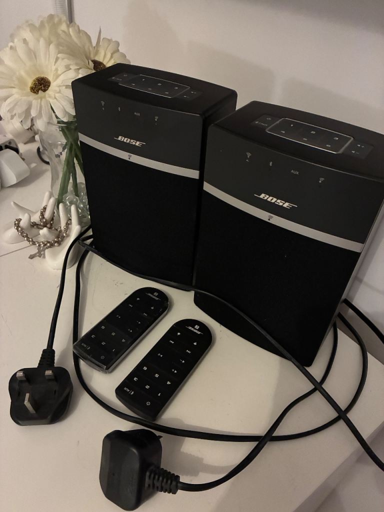 TWO BOSE SoundTouch 10 Wireless Multi-Room Speakers