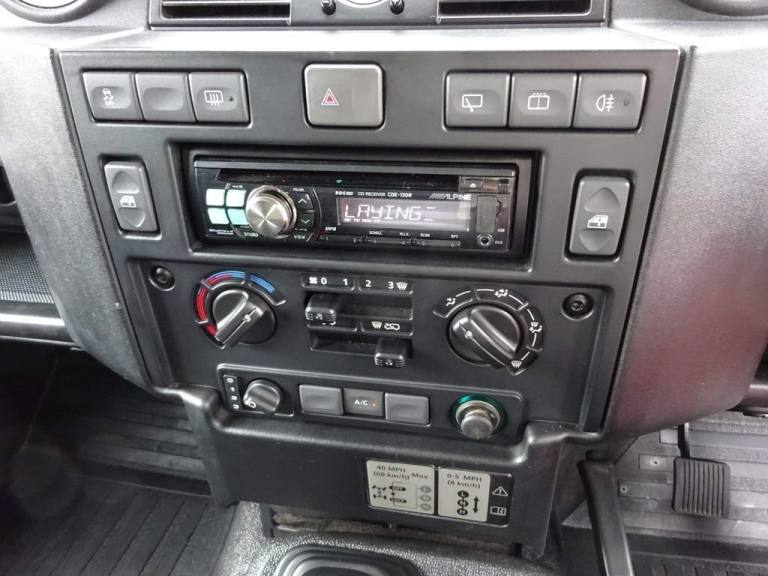 2016 Land Rover Defender Hard Top TDCi [2.2] PANEL VAN DIESEL Manual