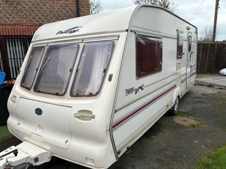 Bailey Pageant Champagne 4 birth caravan