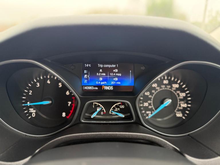 2015 Ford Focus 1.0T EcoBoost Titanium Auto Euro 6 (s/s) 5dr HATCHBACK Petrol Automatic