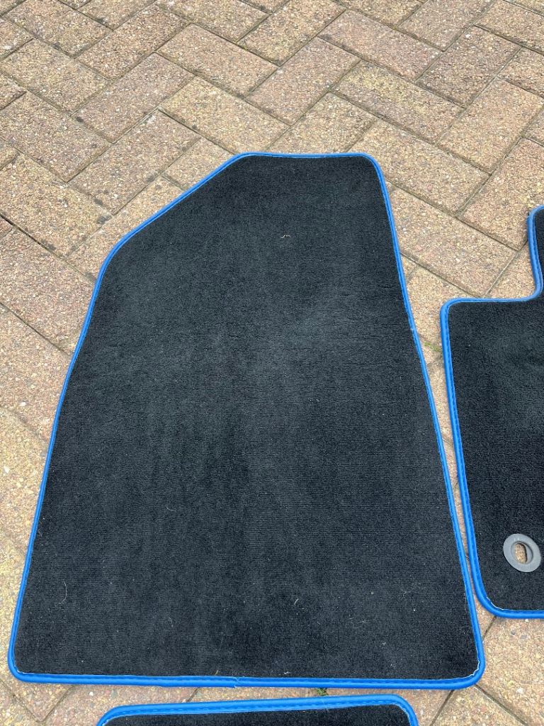 Executive Car Mats for MG4