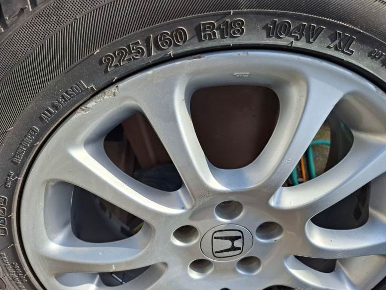 Honda crv wheel and new tyre