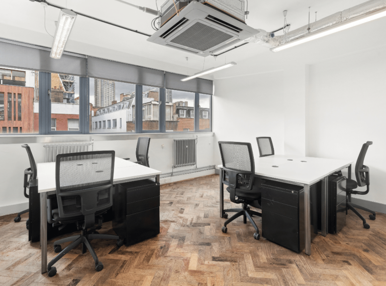 Move-In Ready 7- Desks Private Office | Flexible Terms | Rooftop Terrace | Old Street 