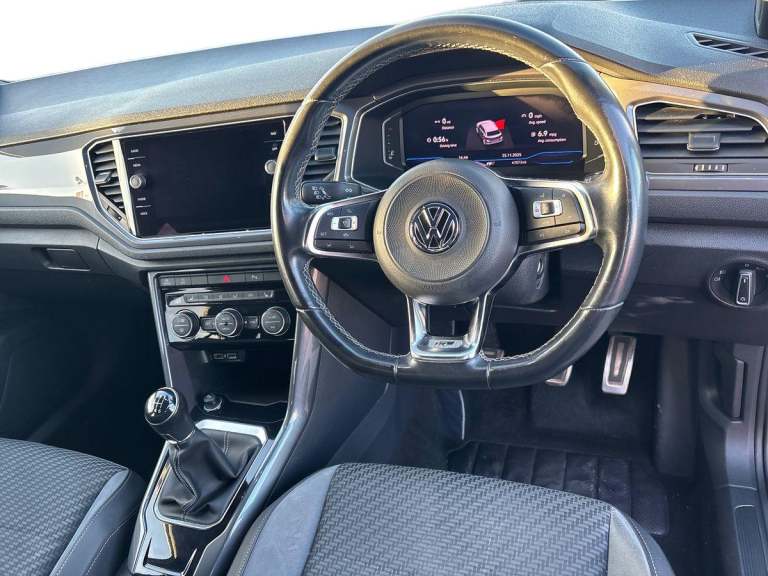 2019 Volkswagen T-Roc 2.0 TDI R-Line 5dr Hatchback DIESEL Manual