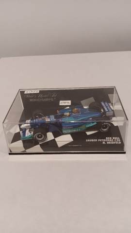 MINICHAMPS Sauber Petronas C20 F1 Model Car 1:43 Scale, £30.00 for
