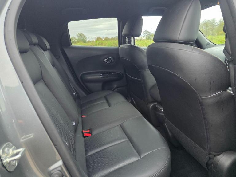 2017 Nissan Juke 1.6 DiG-T Tekna 5dr HATCHBACK PETROL Manual