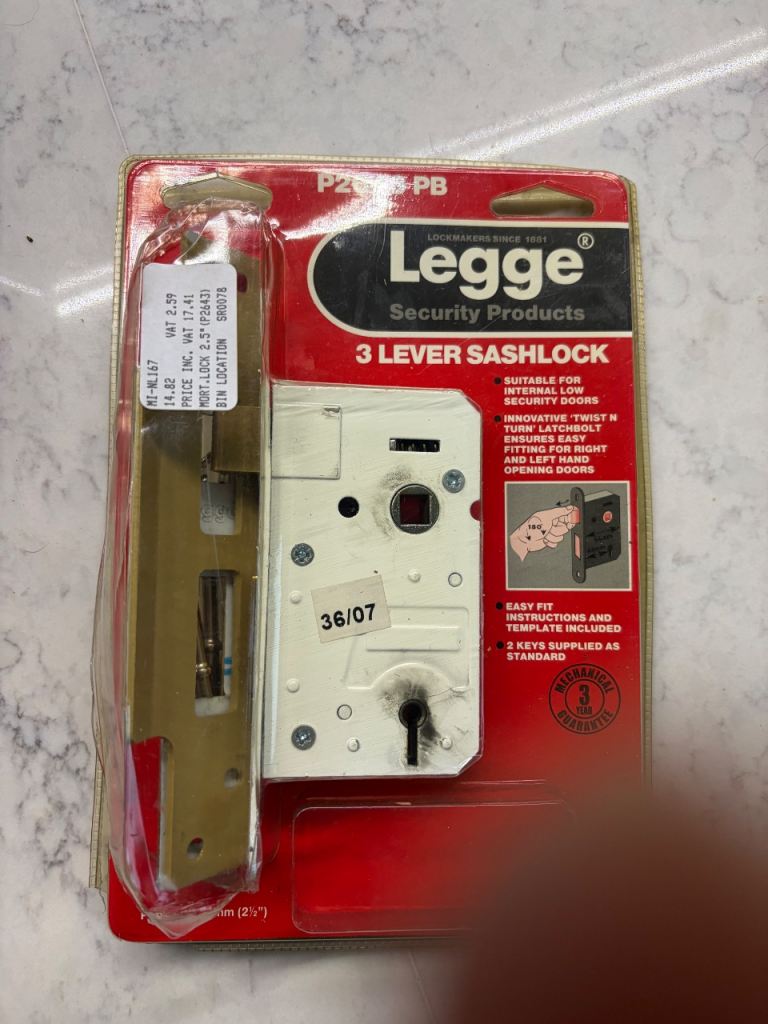Free Legge 3 LEVER sash lock. Opened but never used. RRP £17