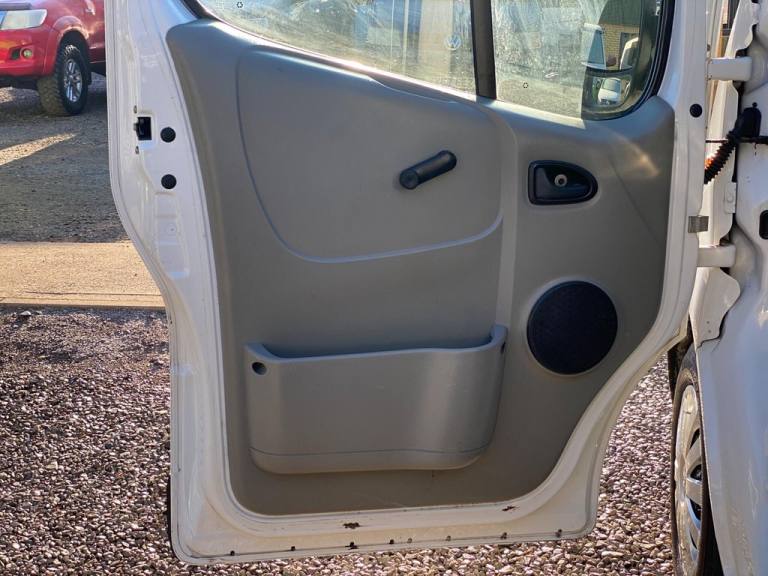 2013 Vauxhall Vivaro 2.0CDTI [115PS] Van 2.9t Euro 5 PANEL VAN DIESEL Manual