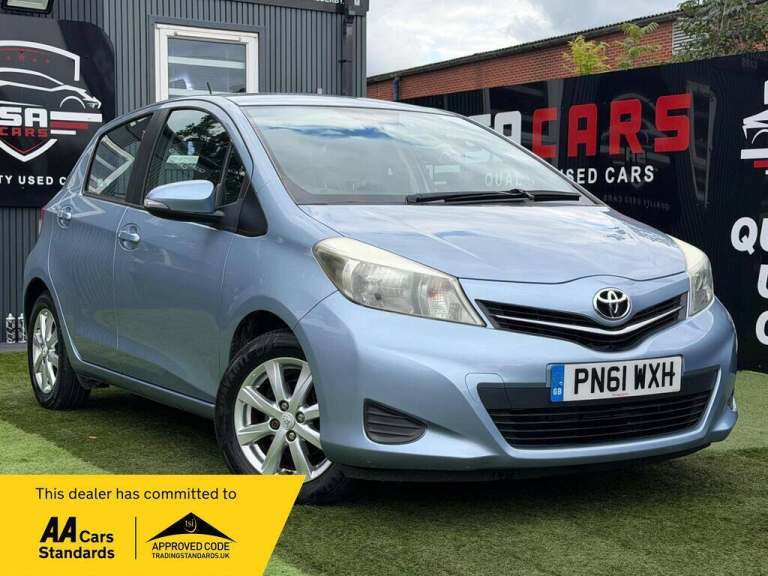 Toyota Yaris 1.33 Dual VVT-i TR Hatchback 5dr Petrol Manual Euro 5 (101 ps) Petrol Manual
