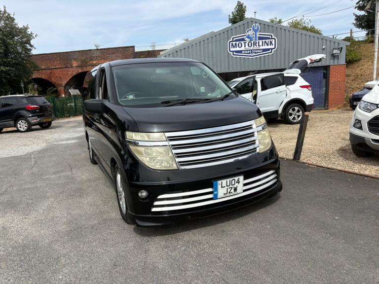 2004 Nissan Elgrand Petrol