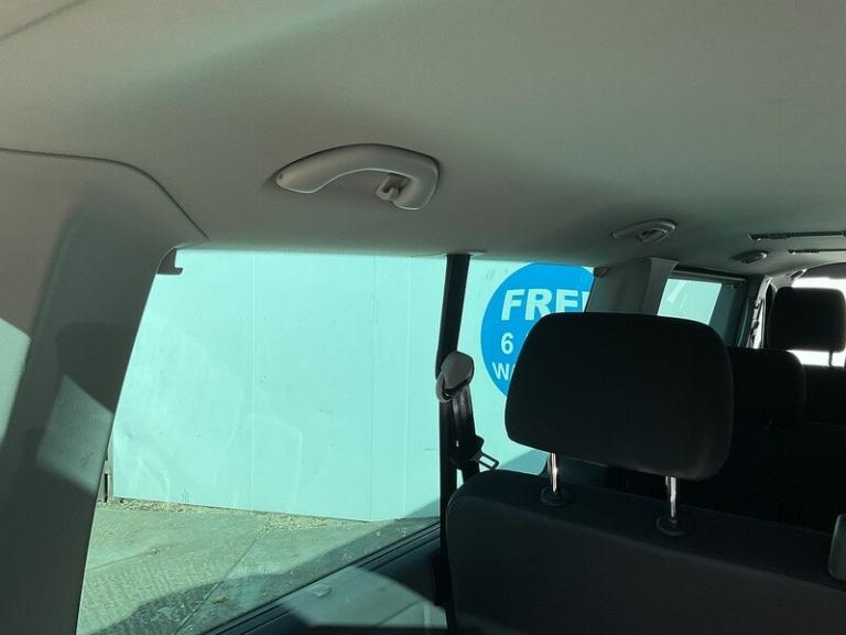 2022 Volkswagen Transporter Shuttle 2.0 TDI 150PS SE Minibus DSG MPV DIESEL Automatic