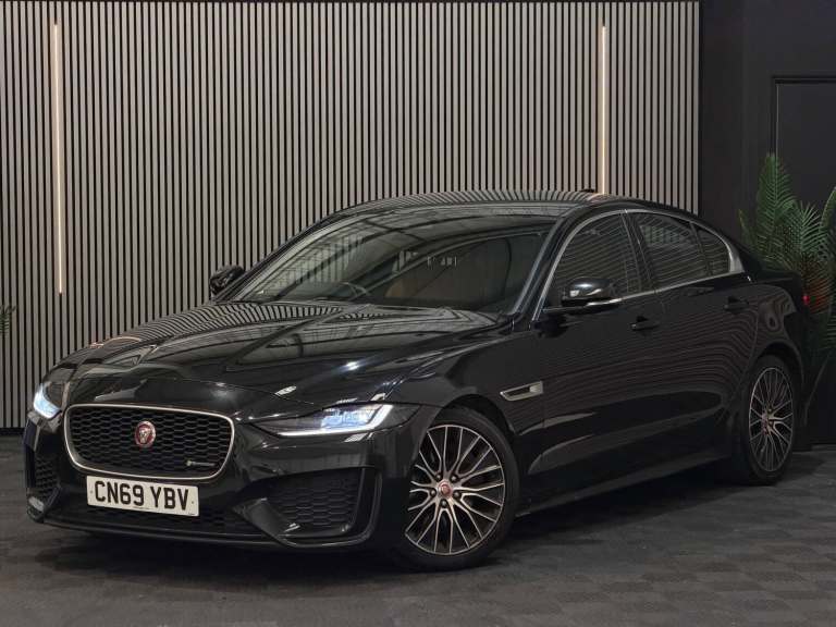 2019 Jaguar XE 2.0 P250i R-Dynamic S Saloon 4dr Petrol Auto Euro 6 (s/s) (250 ps) Saloon petrol M...