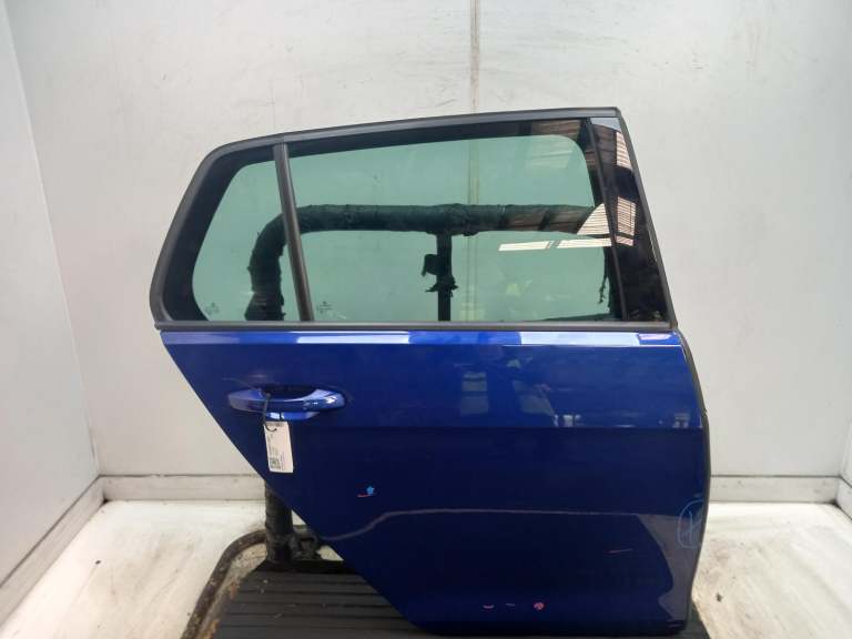 Volkswagen Golf Right Rear Door O/S 2013-2020 D5k 5 Door Hatchback