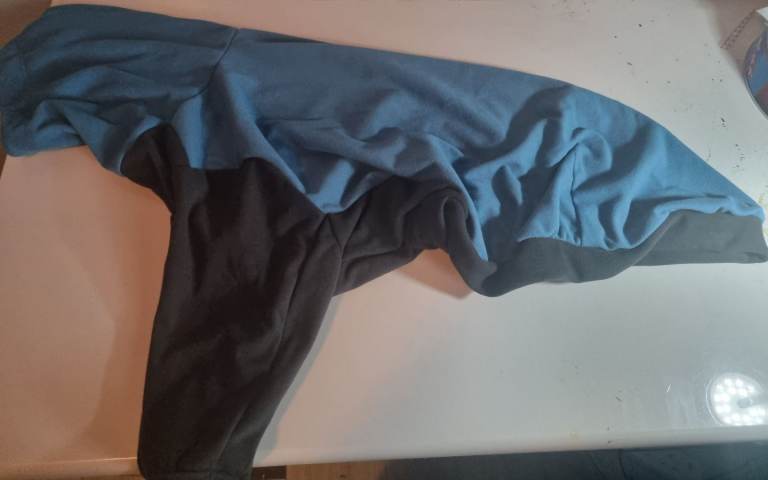 Dog Turtle neck Jumper to suit Greyhounds Salukis XL - Blue/Black.