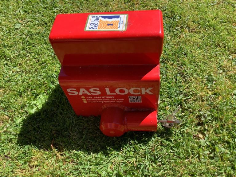 Caravan hitch lock