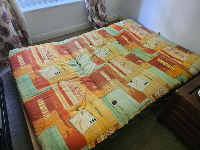 Free futon