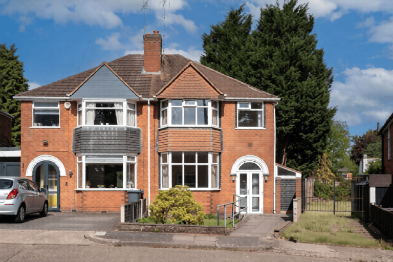 2 Bed (PLUS HOME OFFICE) HOUSE IN SELLY OAK