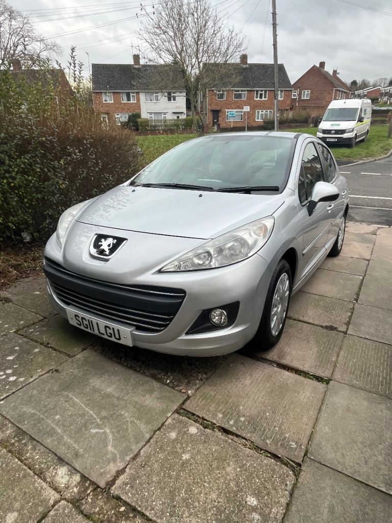 Peugeot, 207, Hatchback, 2011, Manual, 1560 (cc), 5 doors