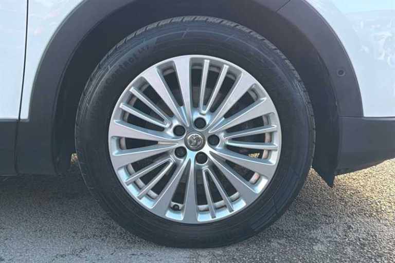 2019 Vauxhall Grandland X 1.5 Turbo D Sport Nav 5dr HATCHBACK DIESEL Manual