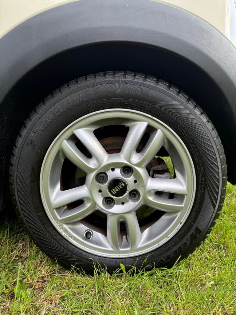 Mini, CONVERTIBLE, Convertible, 2013, Manual, 1598 (cc), 2 doors