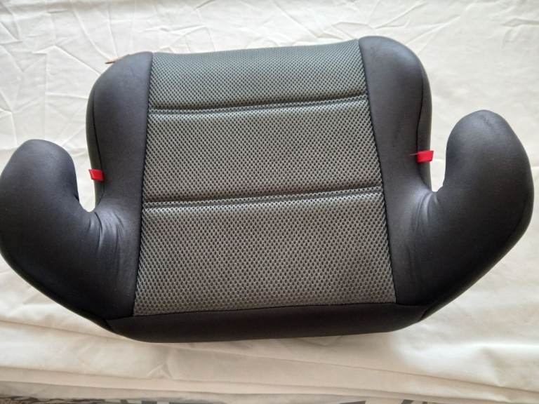 Halfords Car Booster Seat – Grey, Good Condition