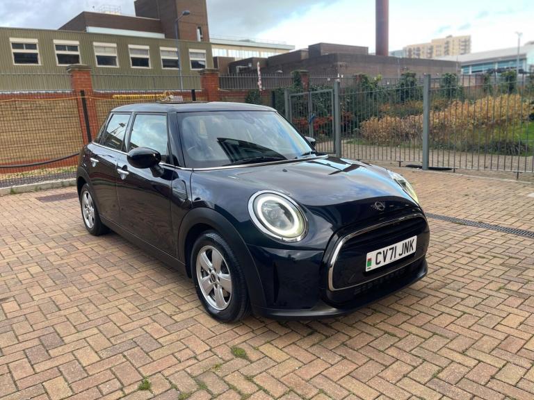 2021 MINI Hatch 1.5 Cooper Classic 5dr HATCHBACK PETROL Manual