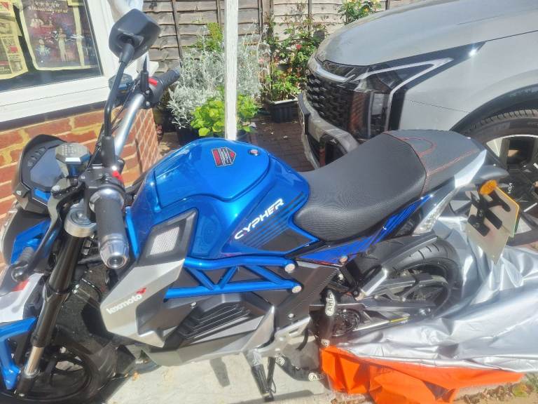 Lexmoto, CYPHER, 2024