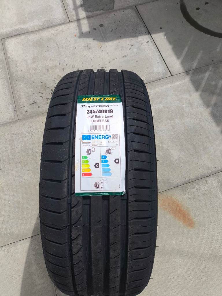 245 40 19 Westlake Tyre BRAND NEW