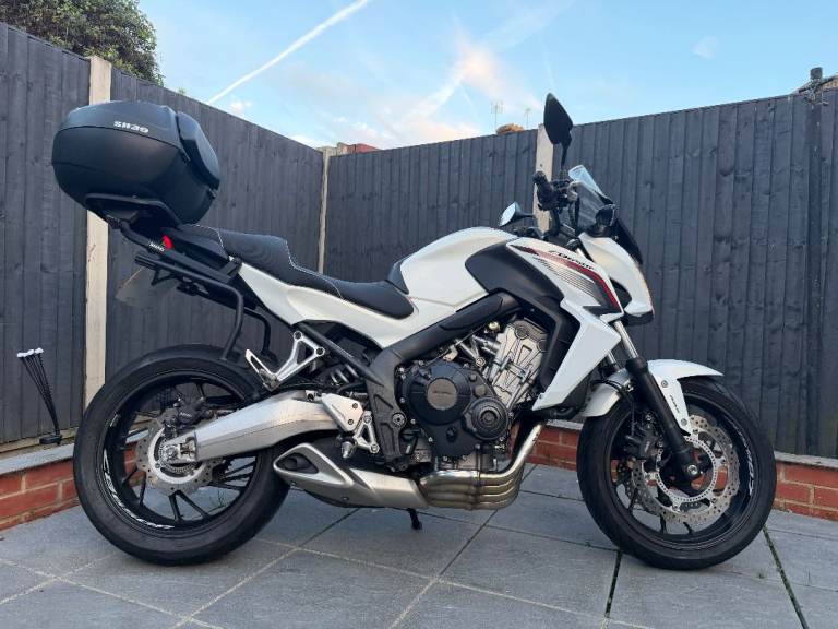 Honda, CB650F, Barely run in. Best in price