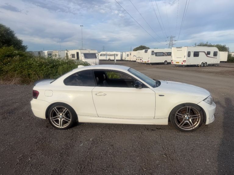 BMW, 1 SERIES, Coupe, 2013, Manual, 1995 (cc), 2 doors