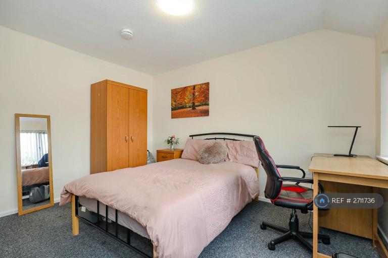 4 bedroom house in Lichen Green, Coventry, CV4 (4 bed) (#2711736)