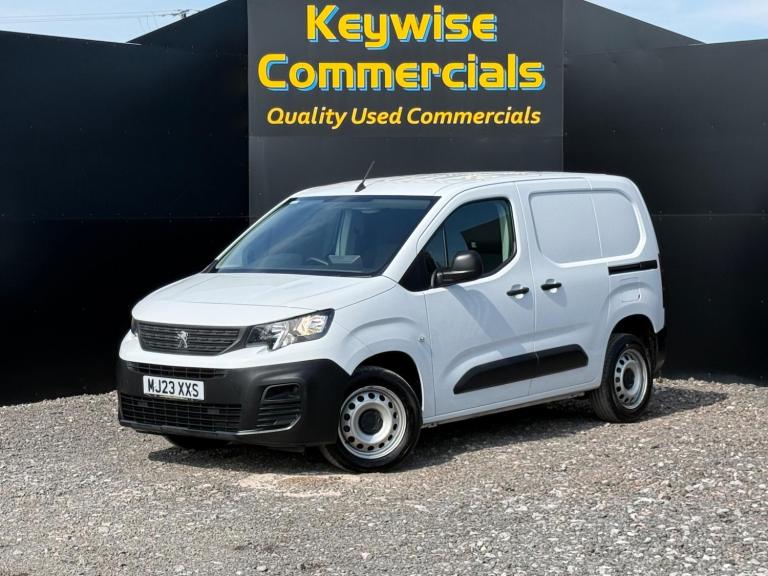 2023 Peugeot Partner 1000 1.5 BlueHDi 100 Professional Premium + Van PANEL VAN DIESEL Manual