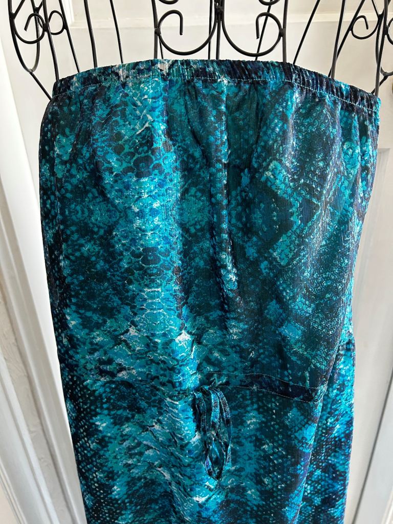 Turquoise gorgeous strapless long beach cover with split sides size 14
