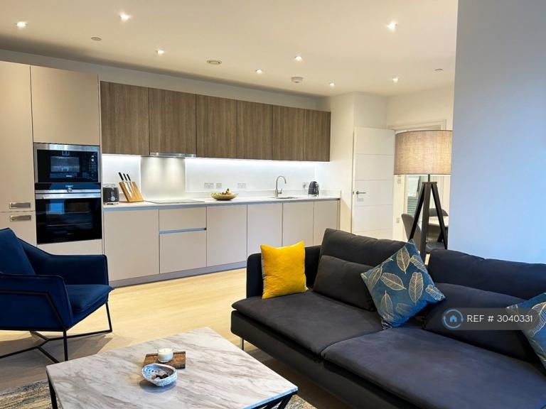 1 bedroom flat in The Avenue, London, NW6 (1 bed) (#3040331)