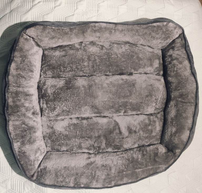 Nobleza Extra Large Dog Pet Bed, Super Soft XL87x77x20cm