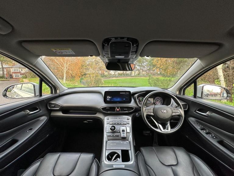 2022 Hyundai Santa Fe 1.6 TGDi Hybrid Premium 5dr Auto ESTATE PETROL/ELECTRIC Automatic