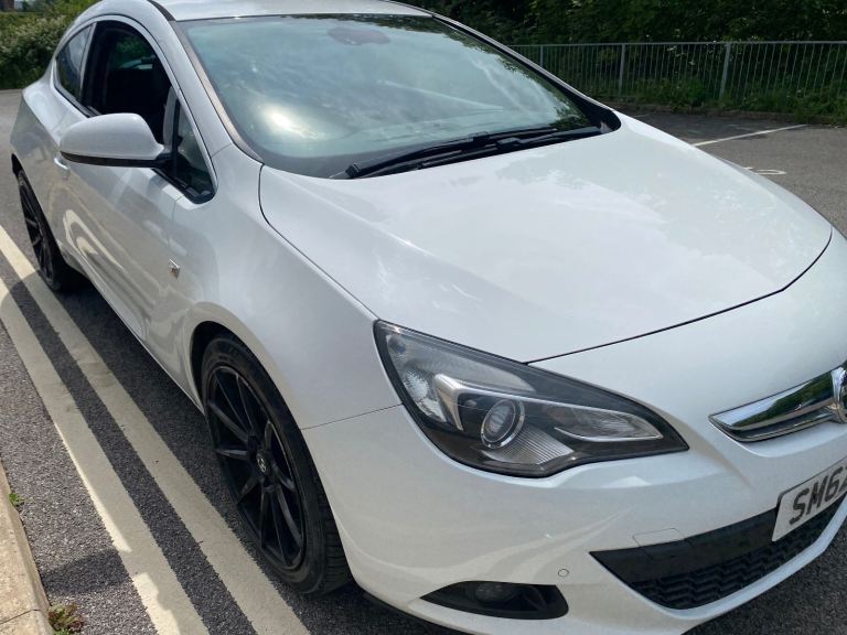 Vauxhall, ASTRA GTC, Hatchback, 2012, Manual, 1598 (cc), 3 doors 