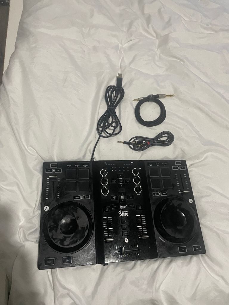 Hercules DJControl Inpulse 200 DJ Controller - Good Condition